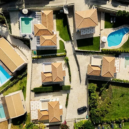 Vasilopoulos Residences - Anthia With Jaccuzzi & Emelia With Shared Pool Villa *