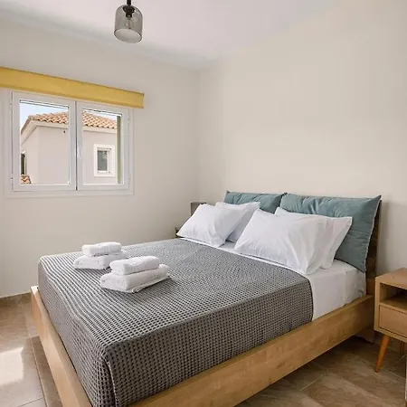 Vasilopoulos Residences - Anthia With Jaccuzzi & Emelia With Shared Pool *
