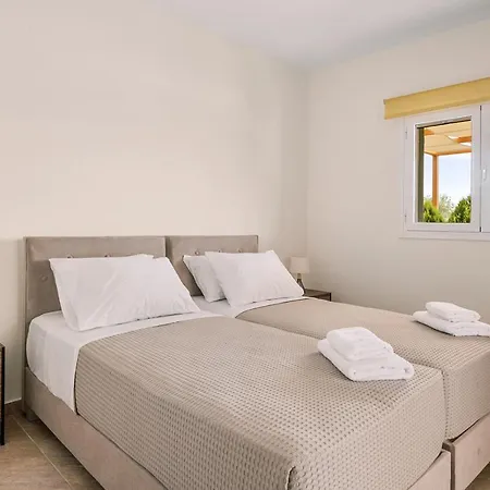 Vasilopoulos Residences - Anthia With Jaccuzzi & Emelia With Shared Pool וילה