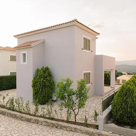 וילה Vasilopoulos Residences - Anthia With Jaccuzzi & Emelia With Shared Pool ארגוסטולי