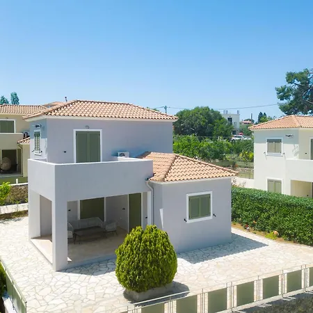 빌라 Vasilopoulos Residences - Anthia With Jaccuzzi & Emelia With Shared Pool *