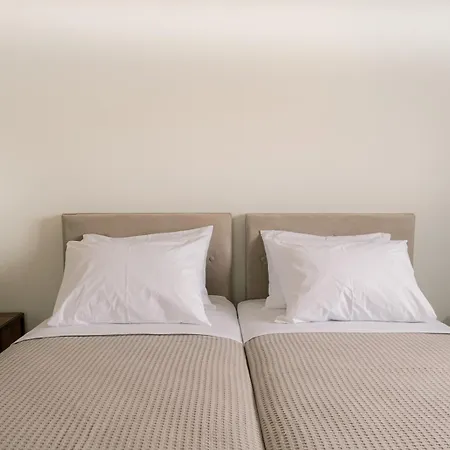 Vasilopoulos Residences - Anthia With Jaccuzzi & Emelia With Shared Pool Villa