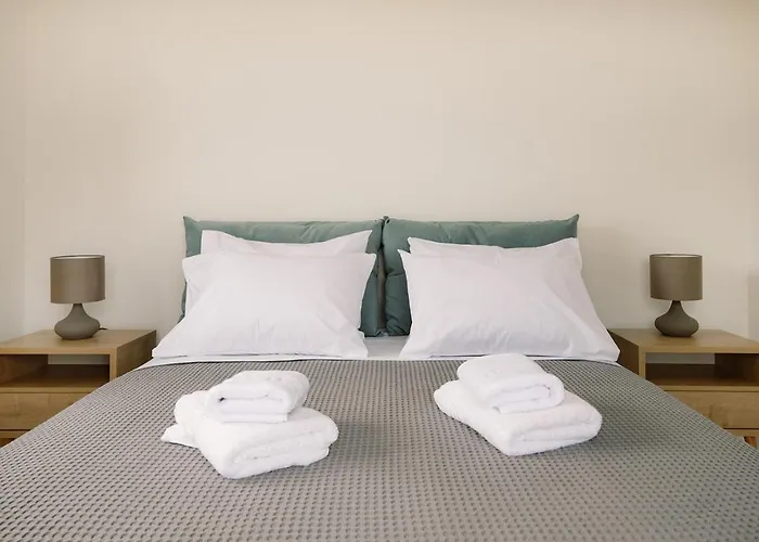 Vasilopoulos Residences - Anthia With Jaccuzzi & Emelia With Shared Pool Villa *