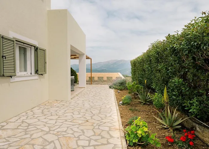 Vasilopoulos Residences - Anthia With Jaccuzzi & Emelia With Shared Pool Villa Argostóli