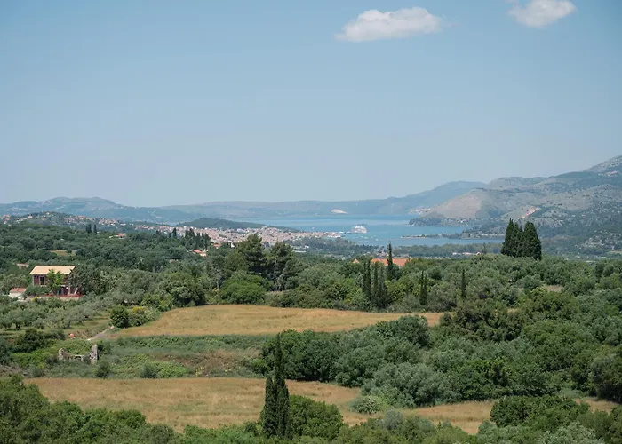 Villa Vasilopoulos Residences - Anthia With Jaccuzzi & Emelia With Shared Pool Argostóli