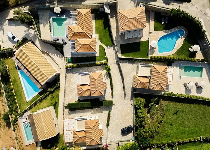 Vasilopoulos Residences - Anthia With Jaccuzzi & Emelia With Shared Pool Villa *